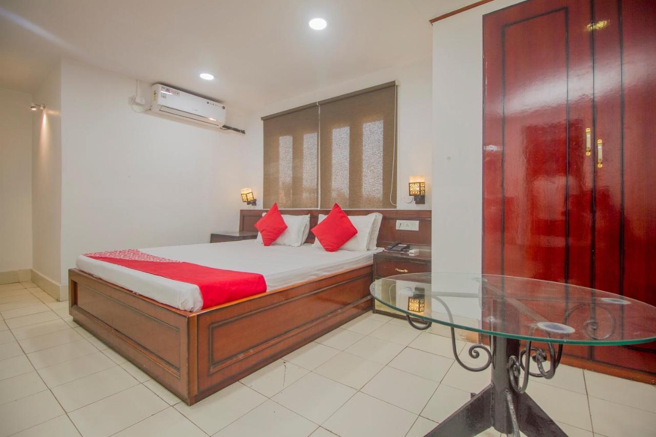 Hotel Oyo The Mapple Siliguri Esterno foto